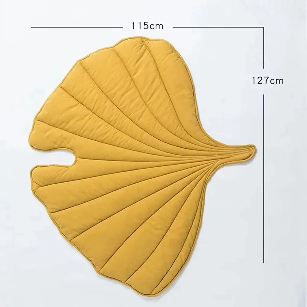 Breathable Leaf-Shaped Pet Mat - Washable and Eco-Friendly for Dogs and Cats