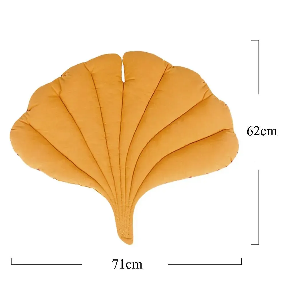 Breathable Leaf-Shaped Pet Mat - Washable and Eco-Friendly for Dogs and Cats