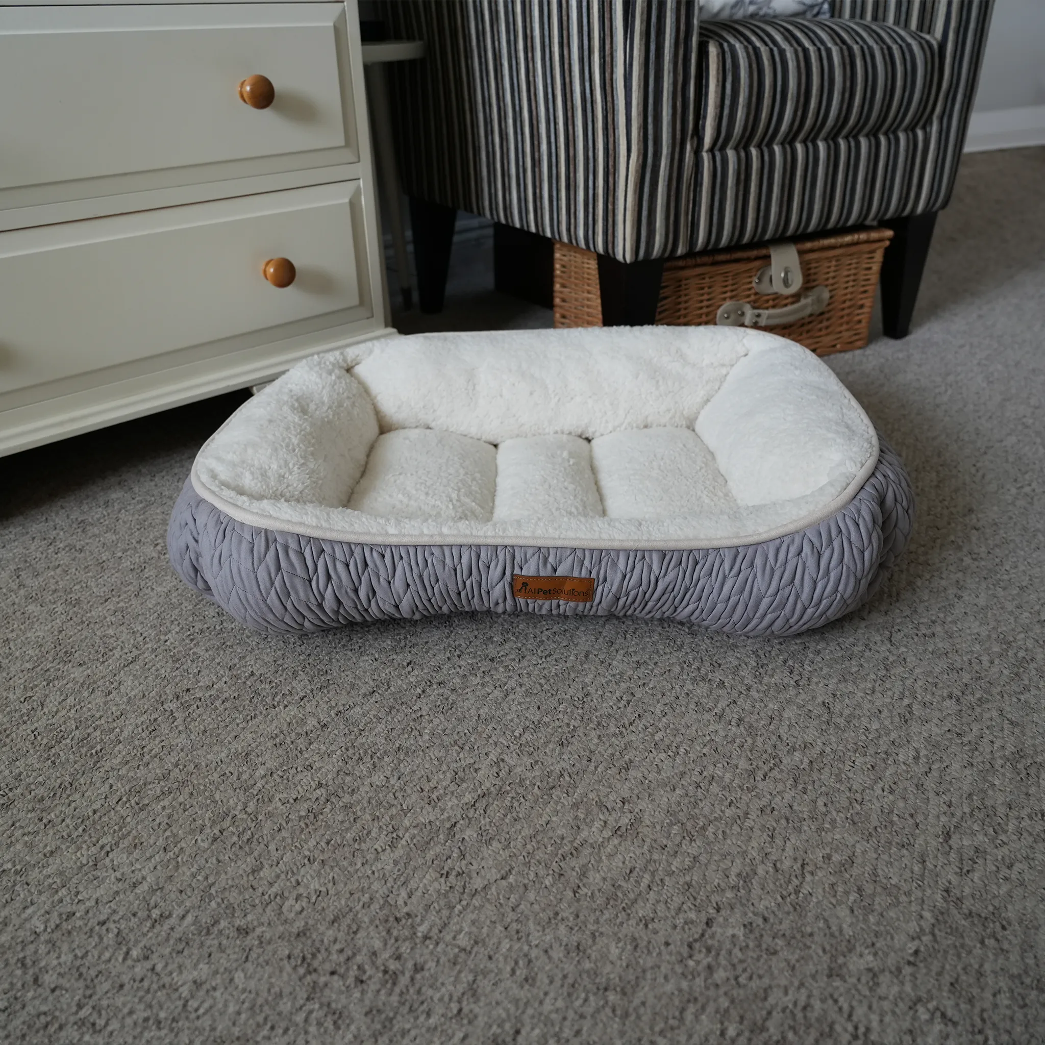 Charlie - Grey Chunky Knit Design Dog Bed - Size S/M/L