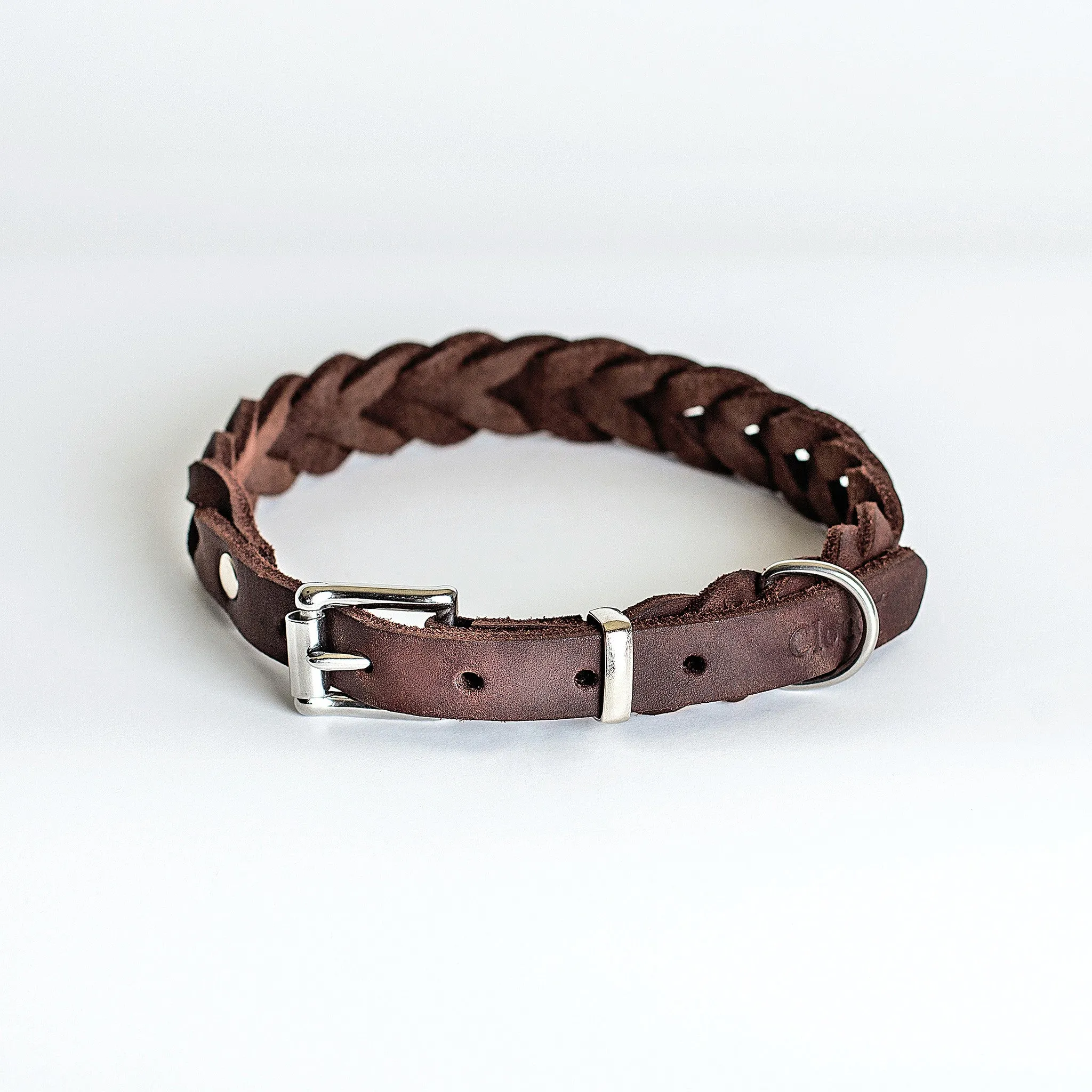 Cloud7: Central Park Saddle Brown Leather Dog Collar