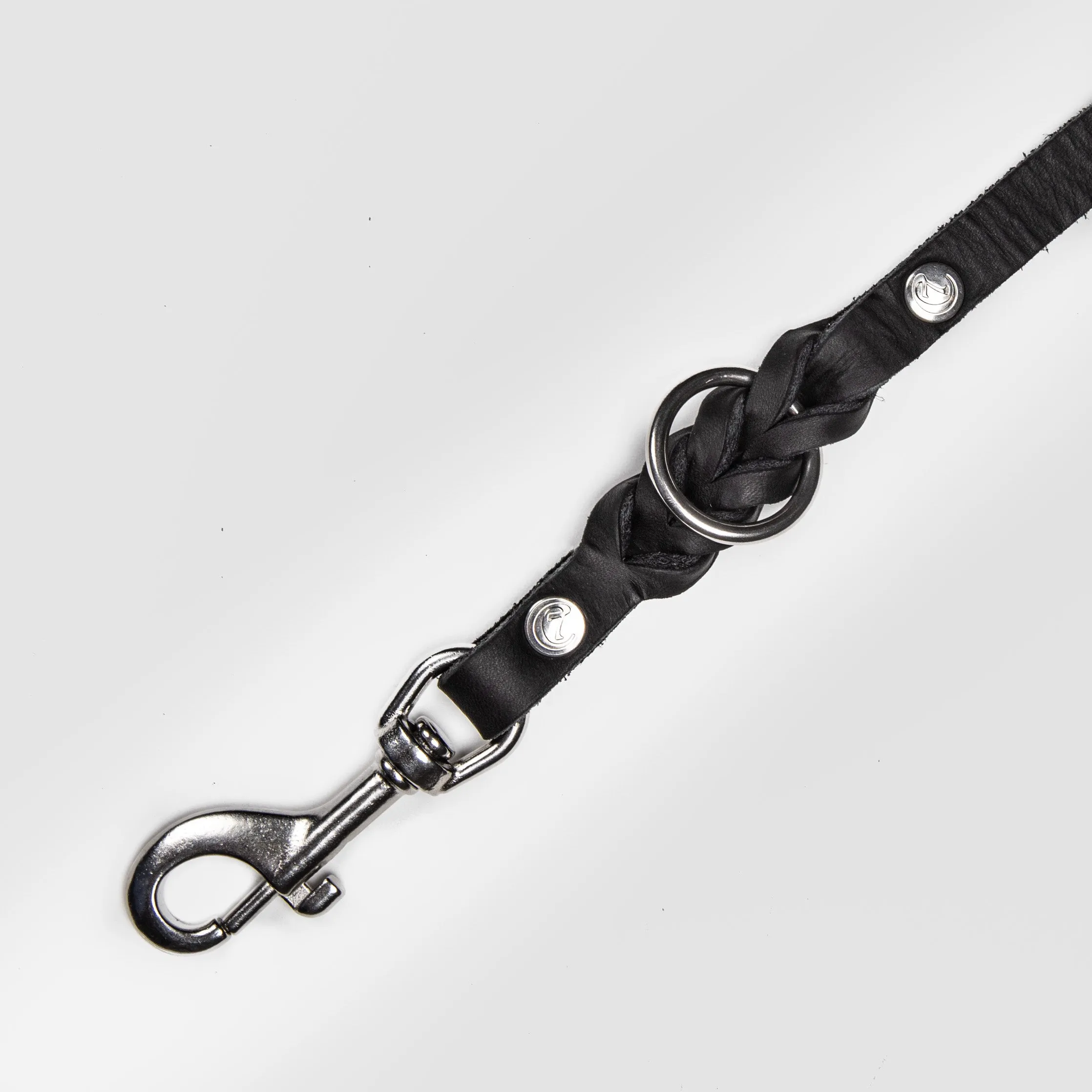 Cloud7: Riverside Park Black Leather Dog Leash