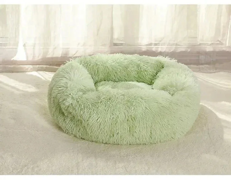 Cozy Plush Pet Bed for Dogs and Cats - Available in Multiple Sizes and Colors