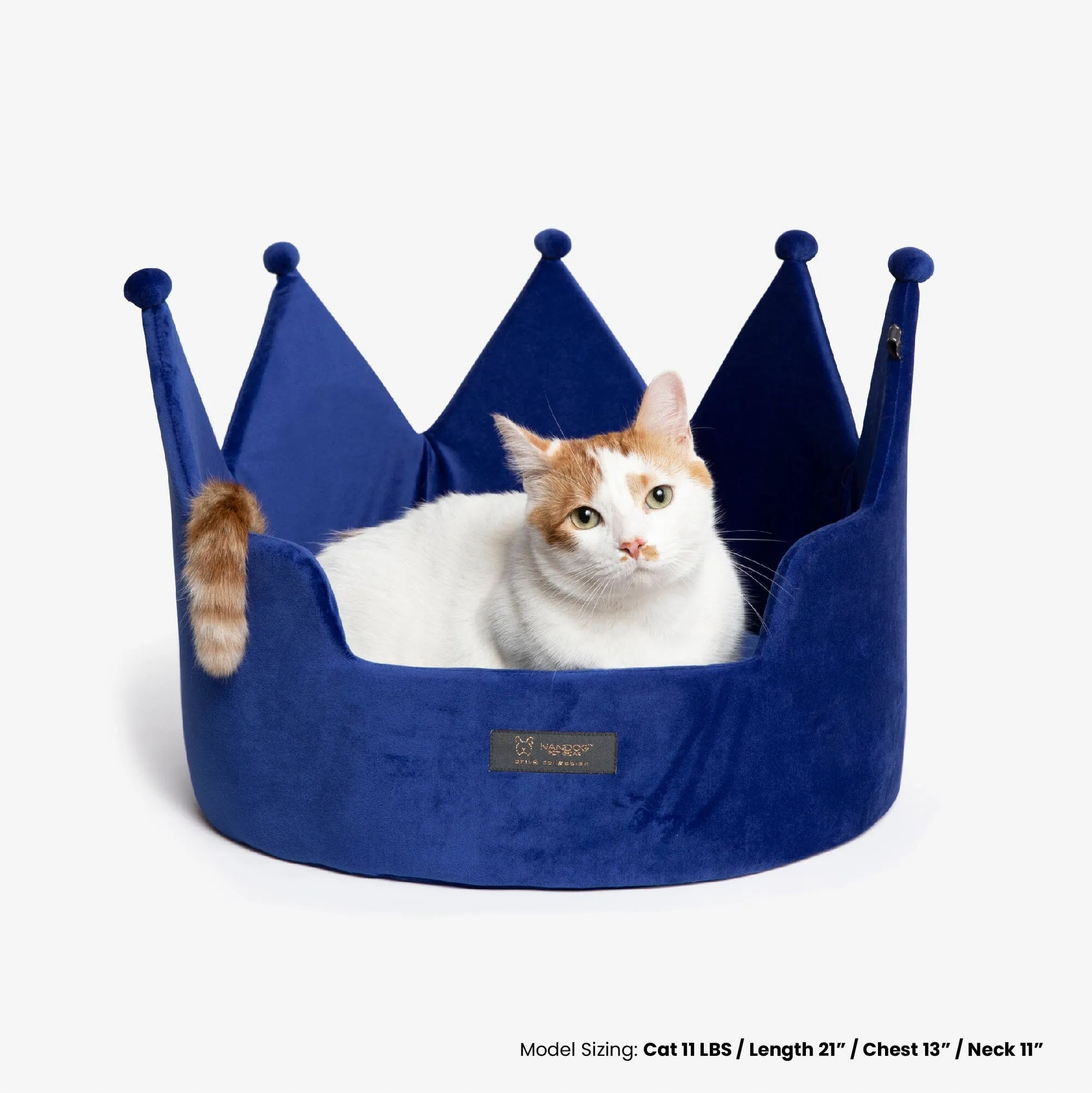 Crown Dog & Cat Fun Bed Cloud Prive Collection - Royal Blue