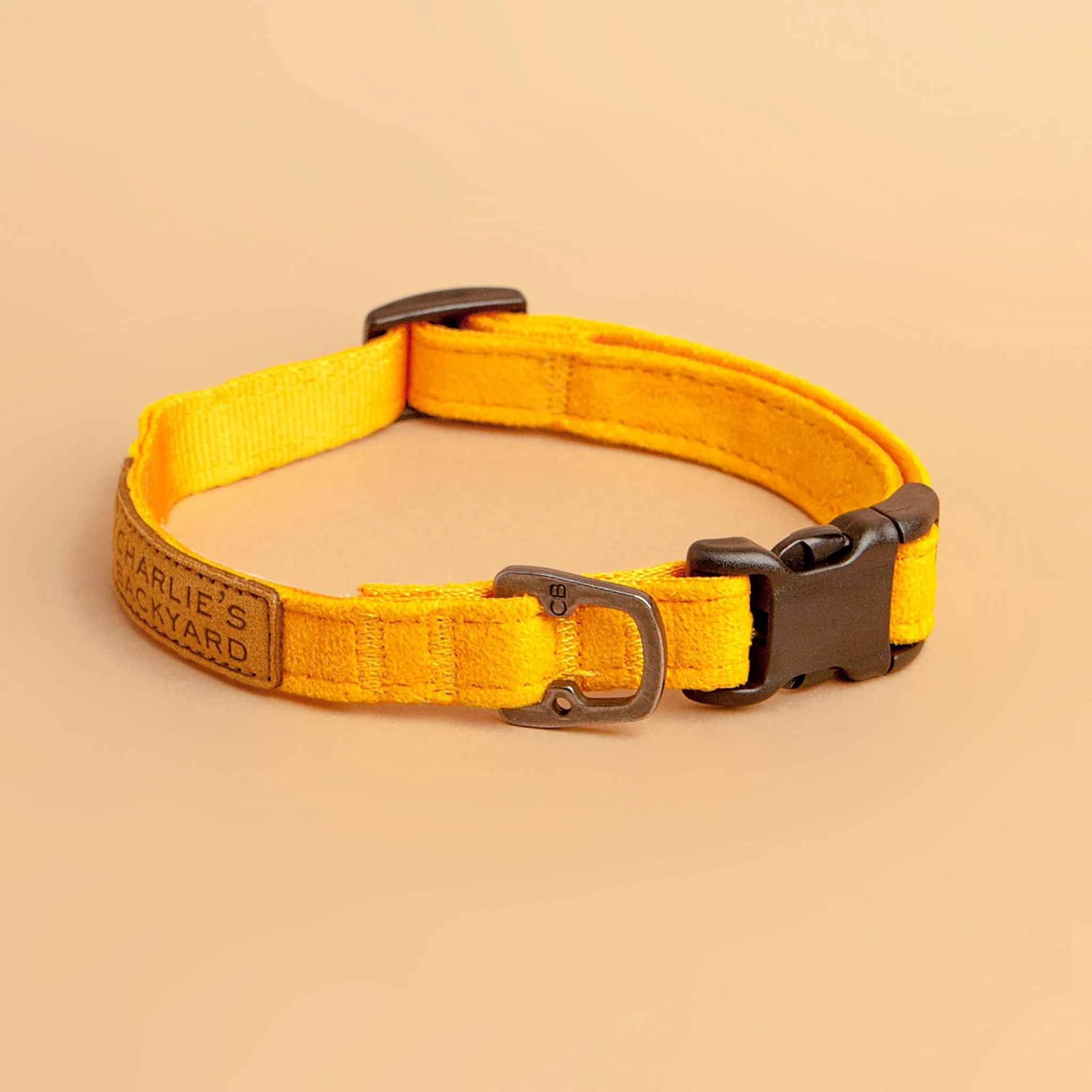 Easy Dog Collar in Yellow