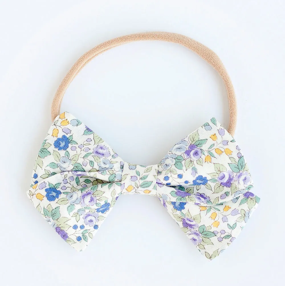 Men's Pre-Tied Bow Tie / Blossoms In Purple