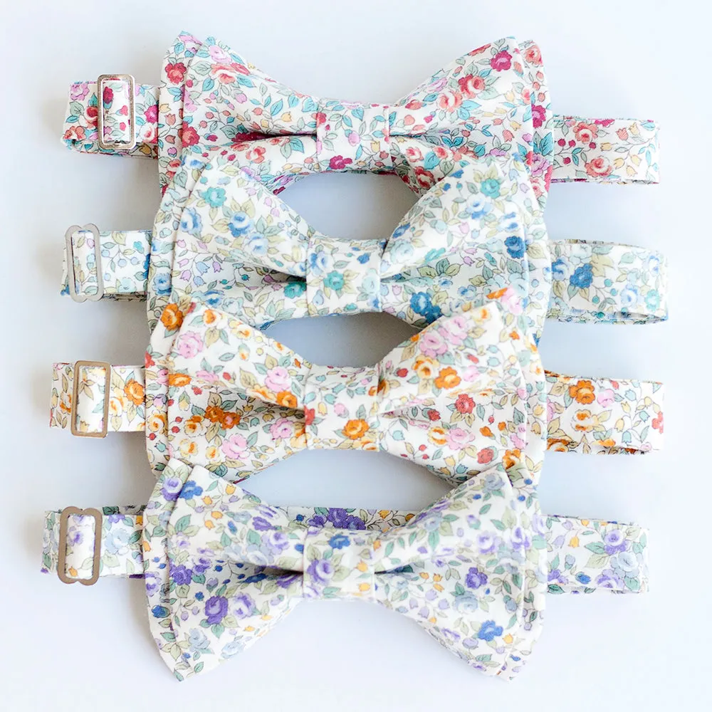 Men's Pre-Tied Bow Tie / Blossoms In Yellow