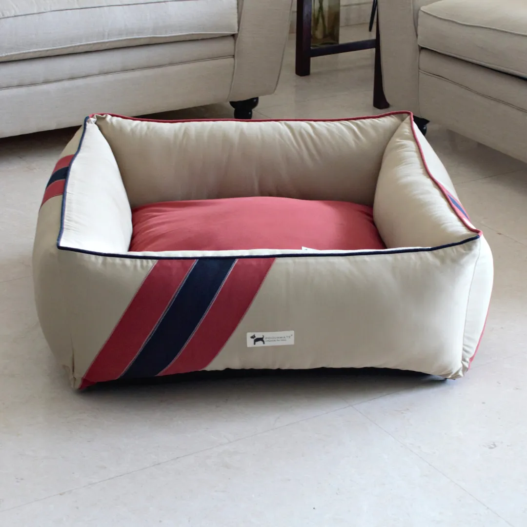 PoochMate Creative Stitches Dog Bed : Beige & Rust