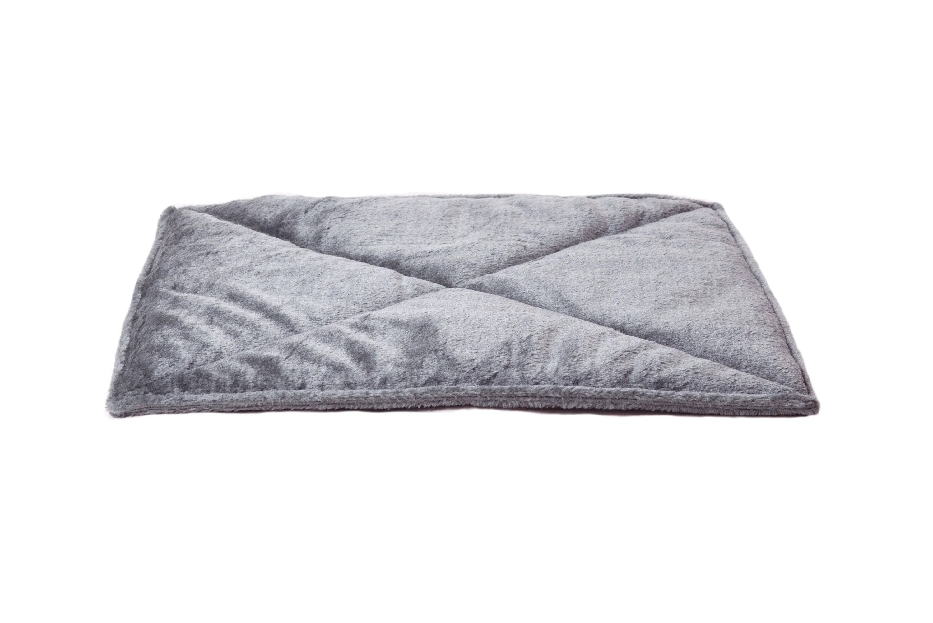 ThermaNAP™ Faux Fur Self-Warming Pet Bed Mat