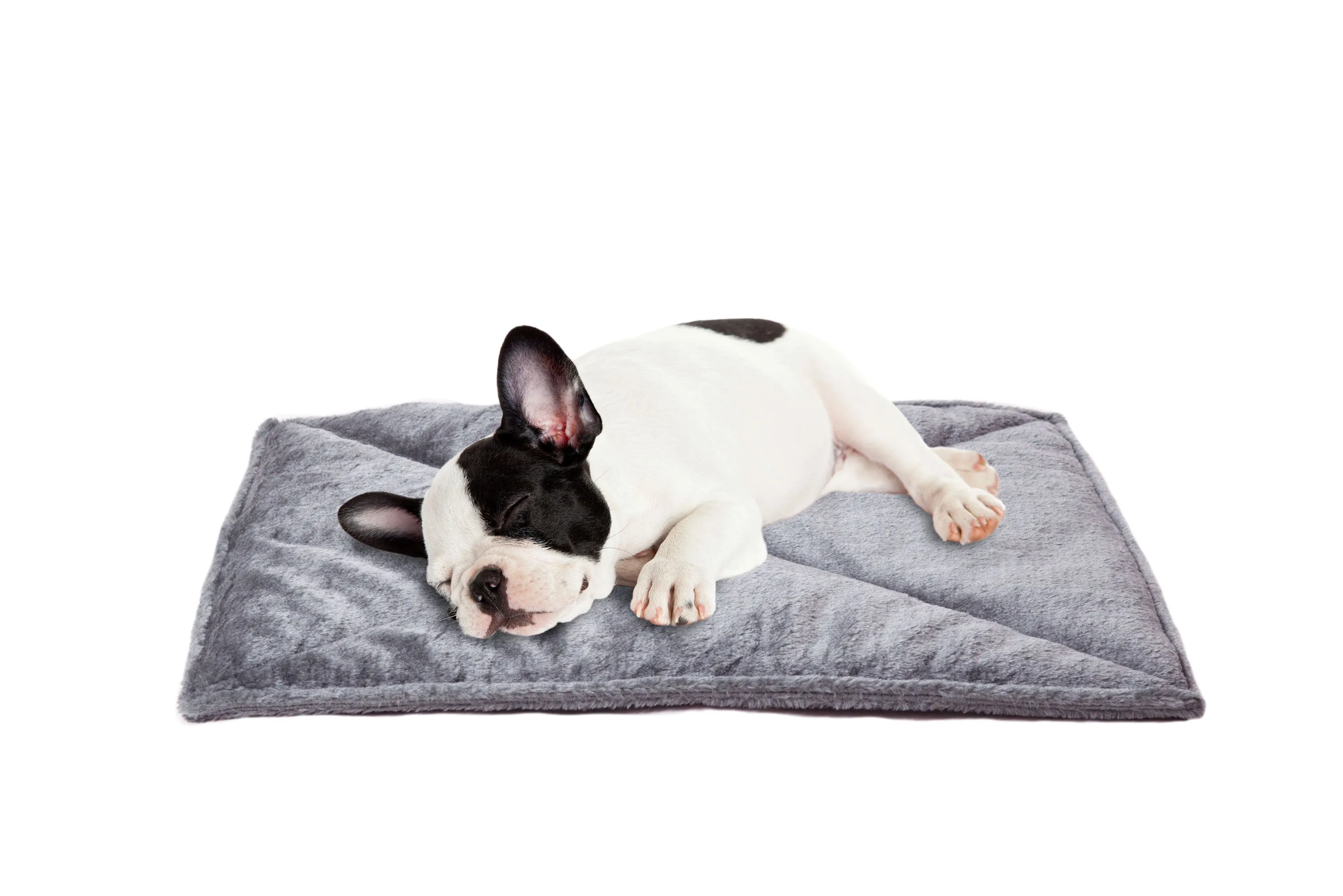 ThermaNAP™ Faux Fur Self-Warming Pet Bed Mat