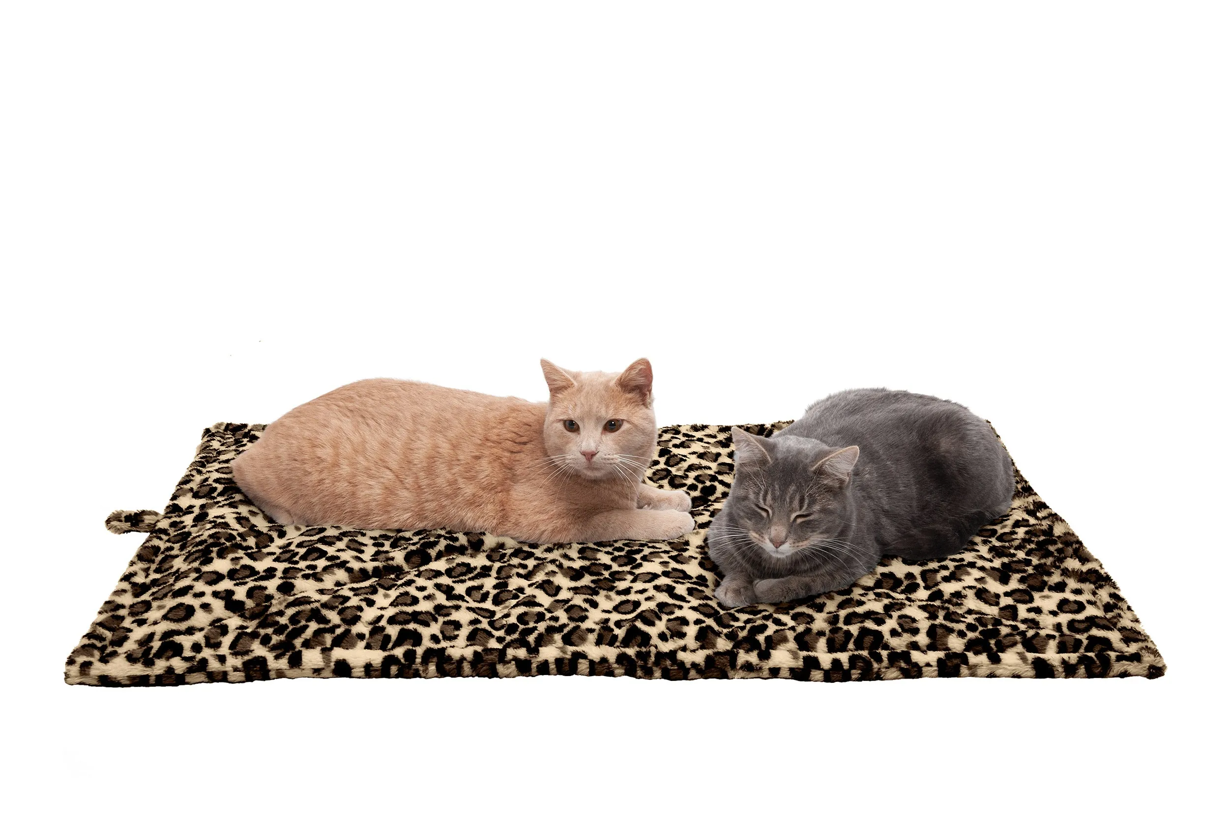 ThermaNAP™ Faux Fur Self-Warming Pet Bed Mat