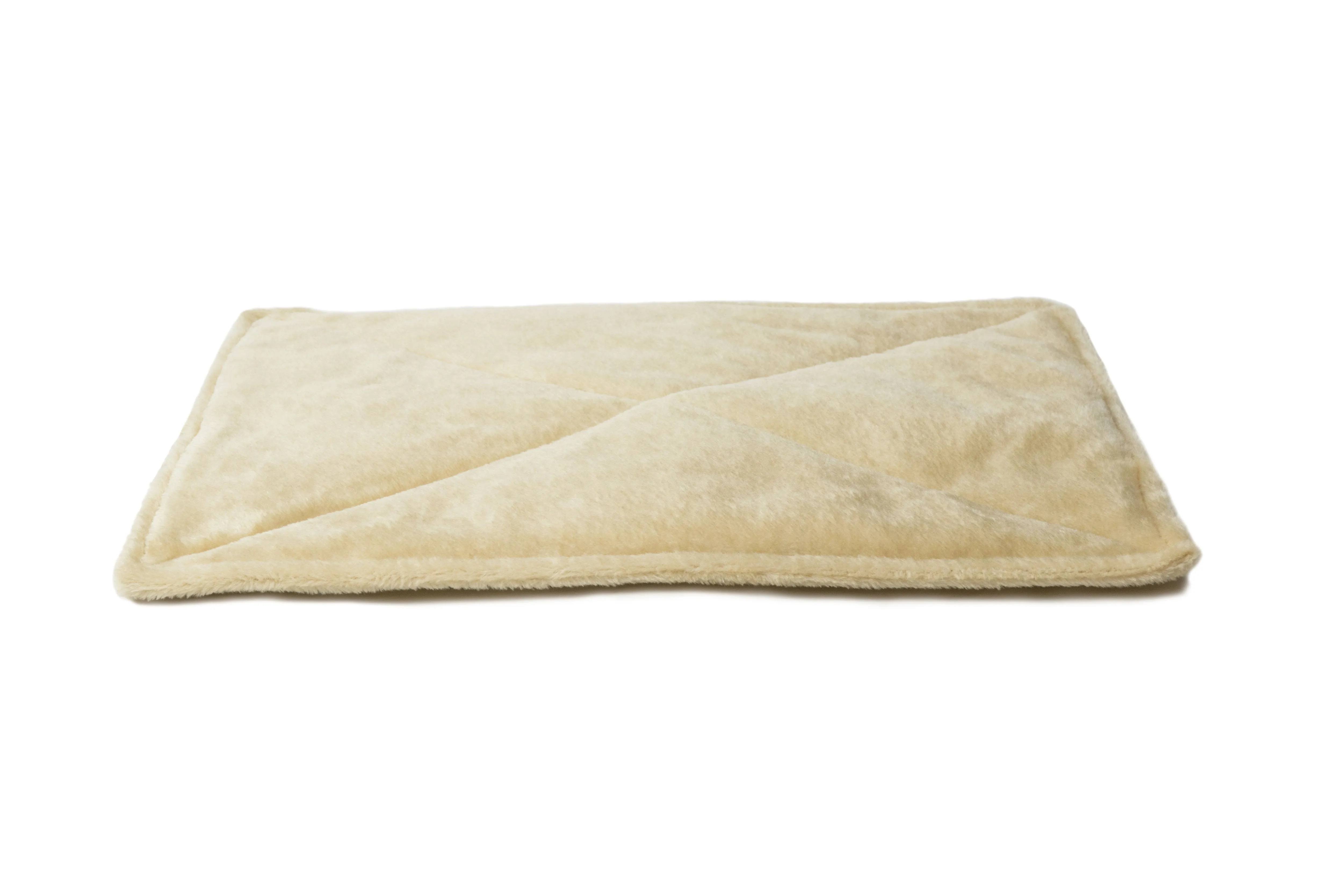 ThermaNAP™ Faux Fur Self-Warming Pet Bed Mat